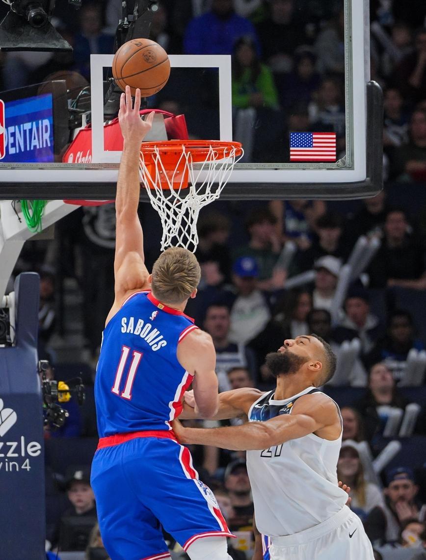 魔术翻盘德国男篮，萨博尼斯高光表现的简单介绍