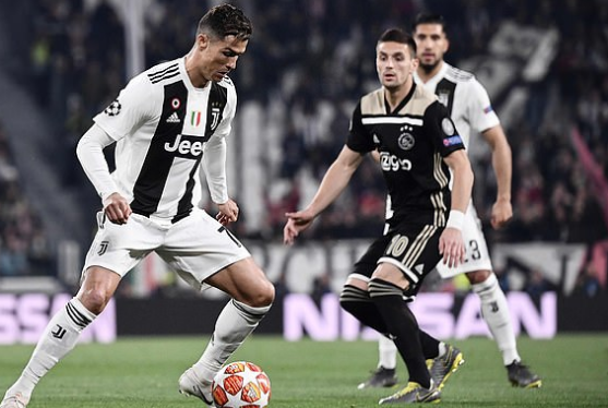 尤文力克勒沃库森，福登带队取胜