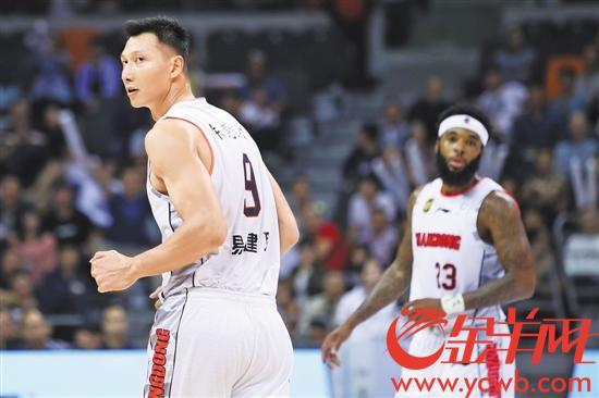 江西队大胜湖北队，豪取三分