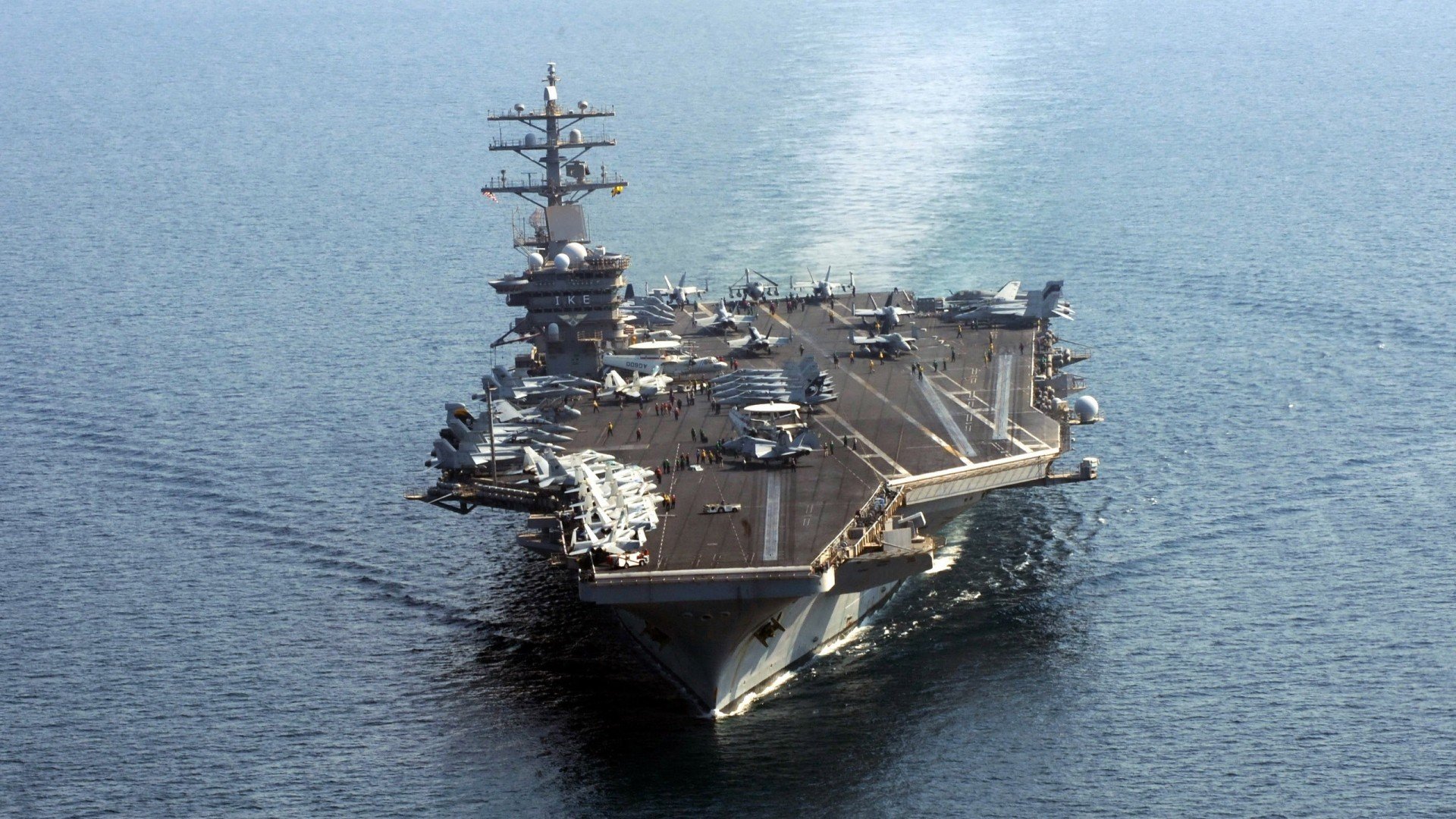 卢卡库生涯之夜闪耀全场！切尔西元素点缀欧洲红魔激战哥伦比亚