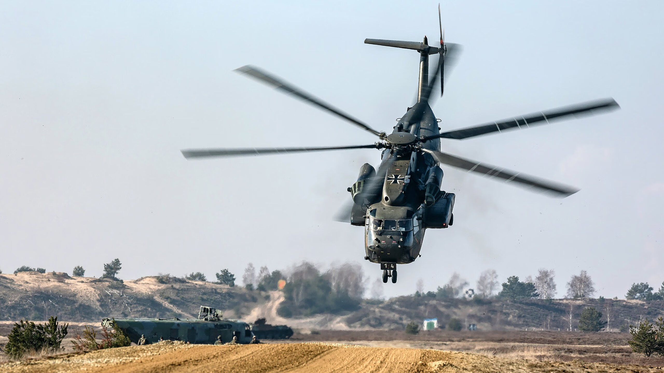 伊萨克爆发连珠炮，哥伦比亚铁蹄踏碎悬念，毕尔巴鄂的黄昏见证新王加冕