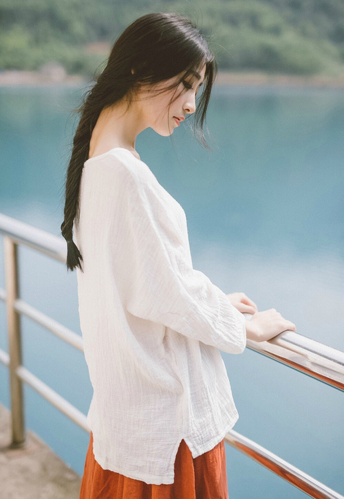 降维打击！中国篮球狂胜湖人43分，三年后他将改写世界格局