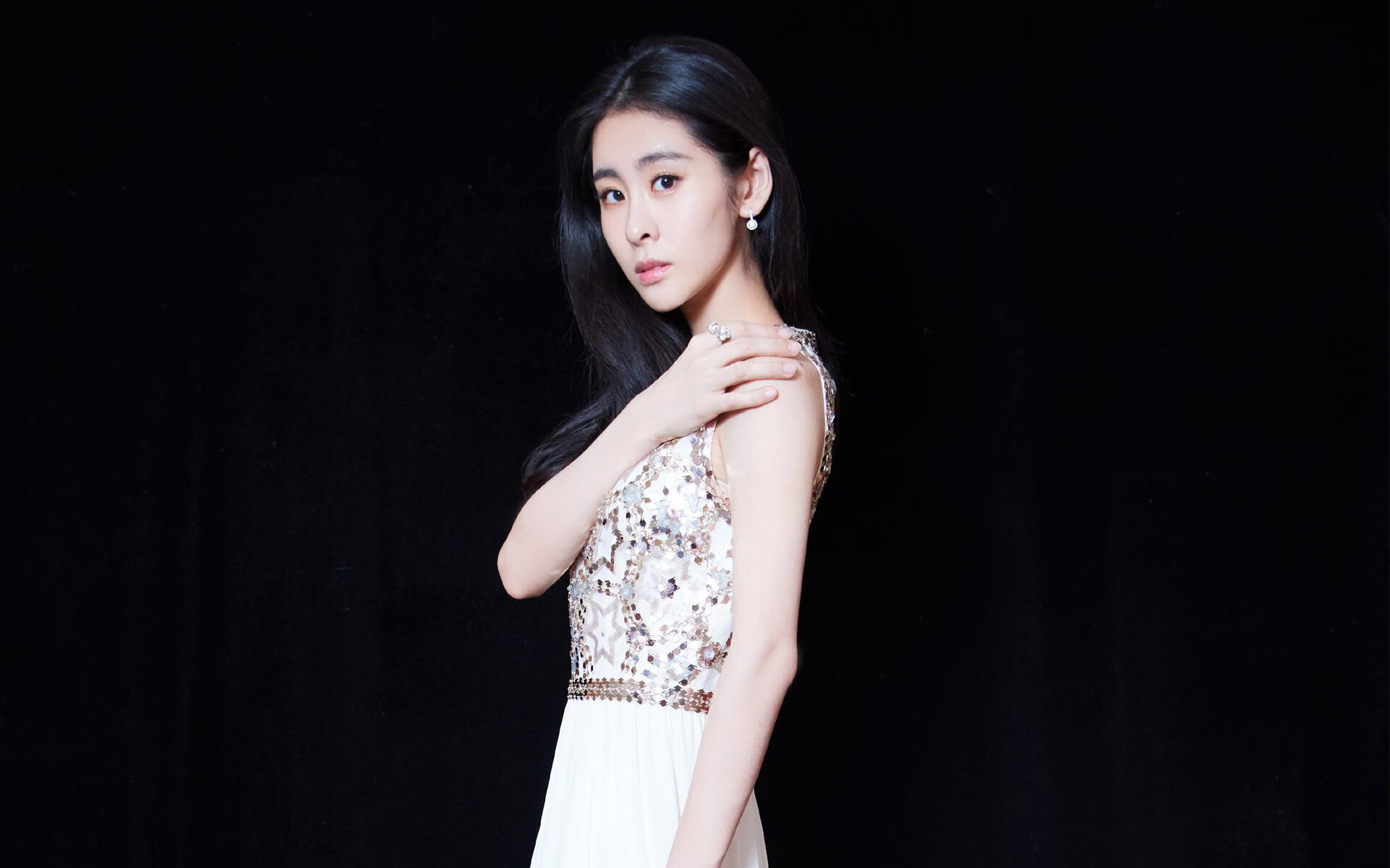 北欧战火与南美锋芒,当强行终结遇上关键先生