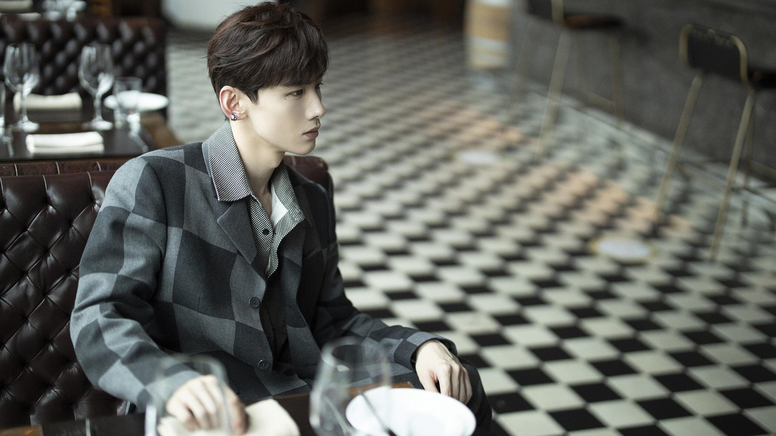 欧冠夜AC米兰强压马赛，京多安关键回合一锤定音