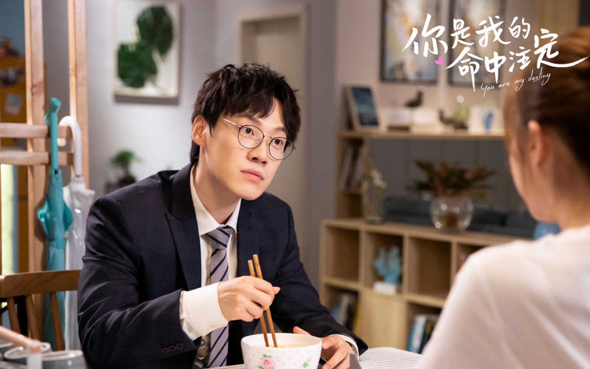 双线战场,从曼城阿森纳的战术博弈到委内瑞拉的逆境突围