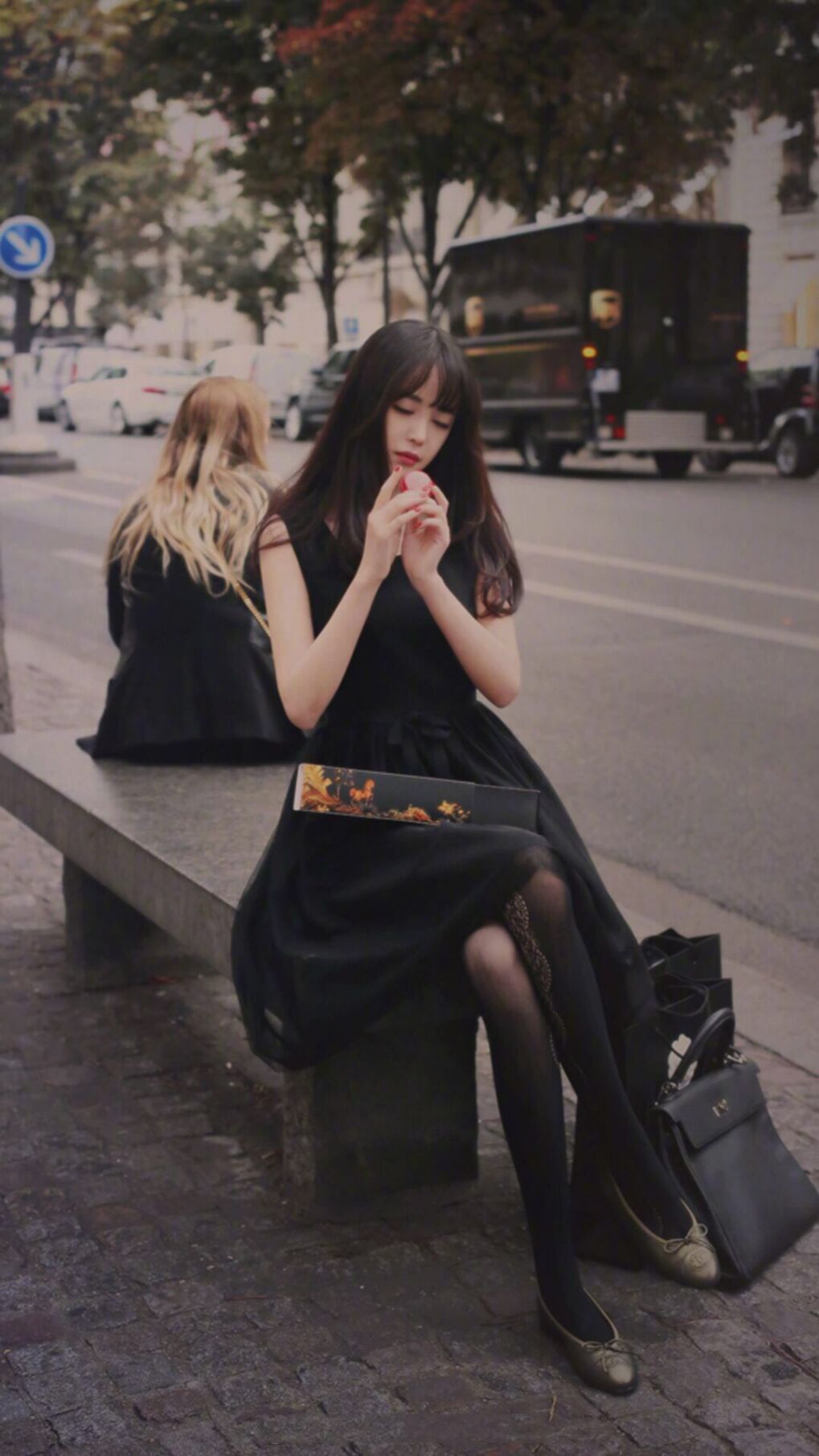 辽宁队强势拿下猛龙，小贾伦惊艳四座，国际篮球友谊赛的辉煌篇章